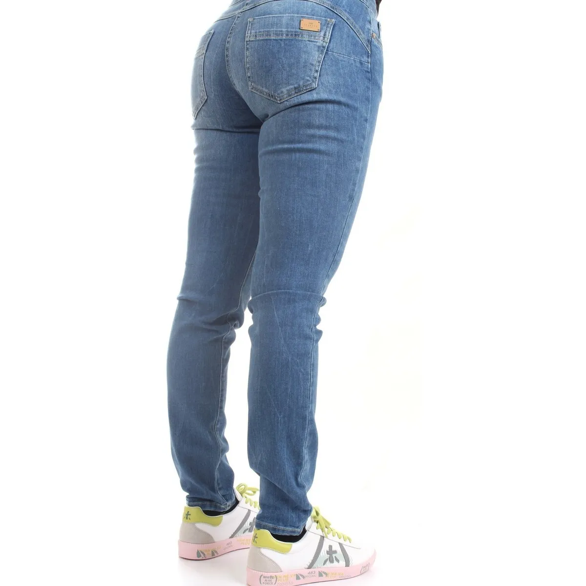 33TJ SERRAT Jeans mujer azul