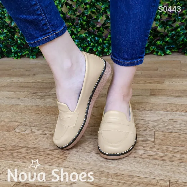 Bello mocasin de un solo color con plantilla suave, estilo bajito