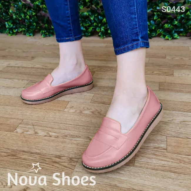 Bello mocasin de un solo color con plantilla suave, estilo bajito