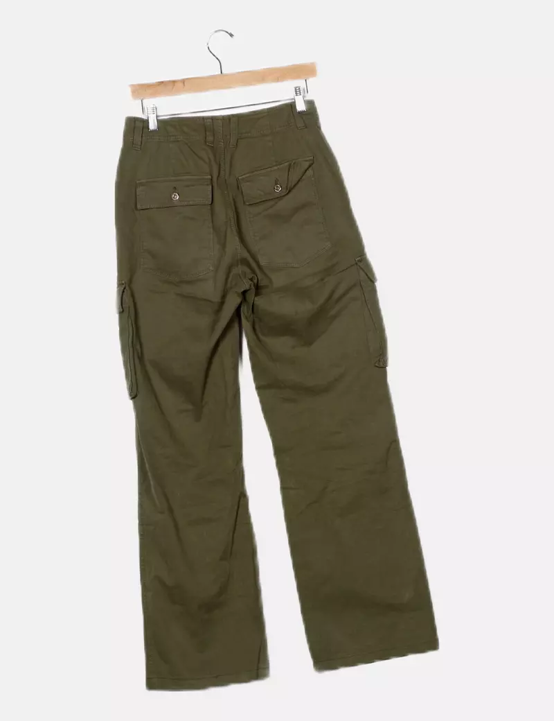 Bershka Jeans cargo verde