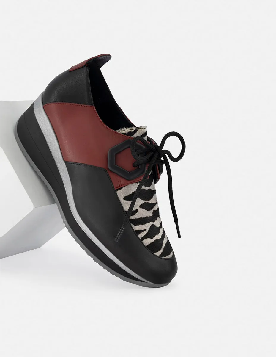 Blucher en piel napa en bloques de color para mujer con detalle en animal print