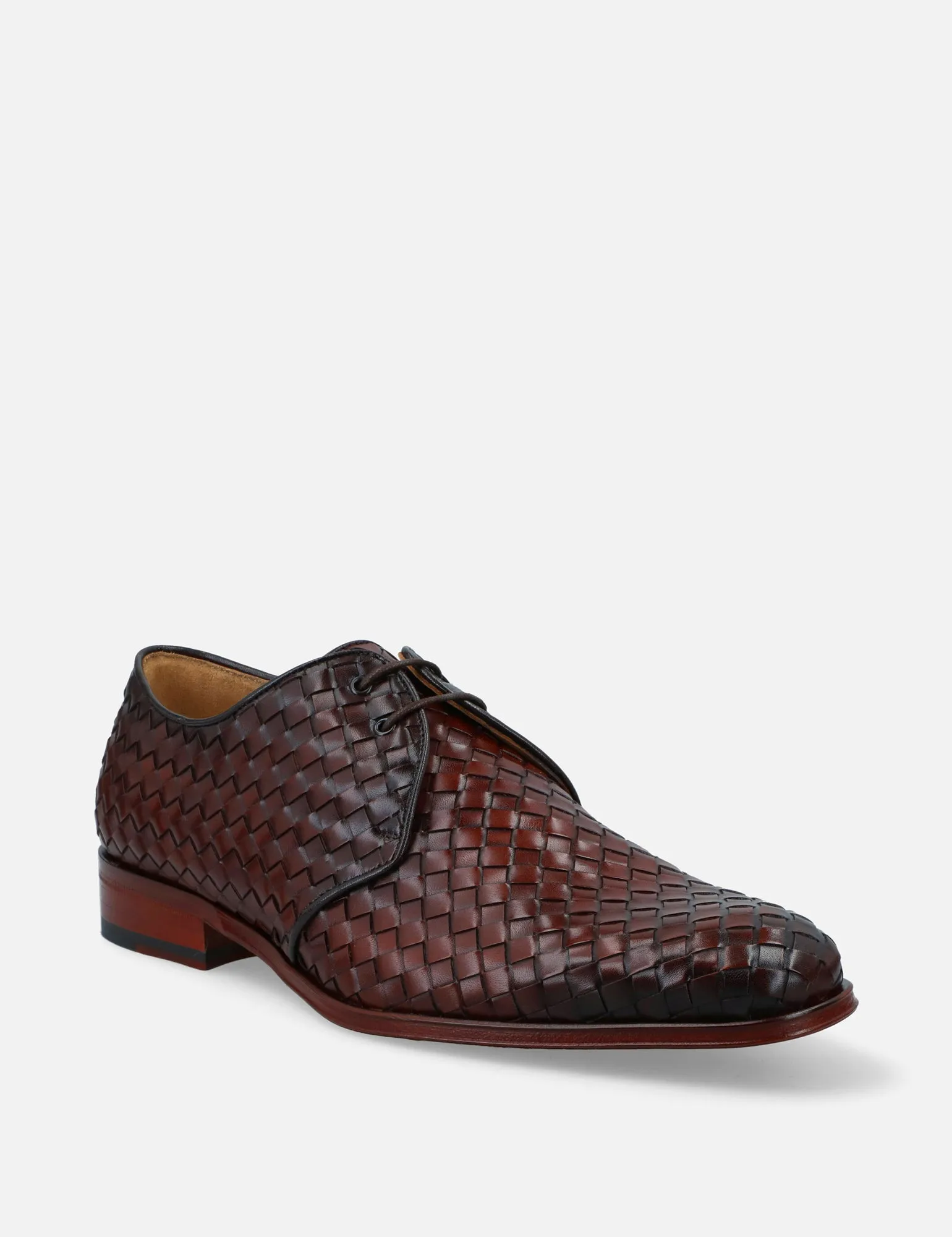 Blucher en piel napa tejida color caoba