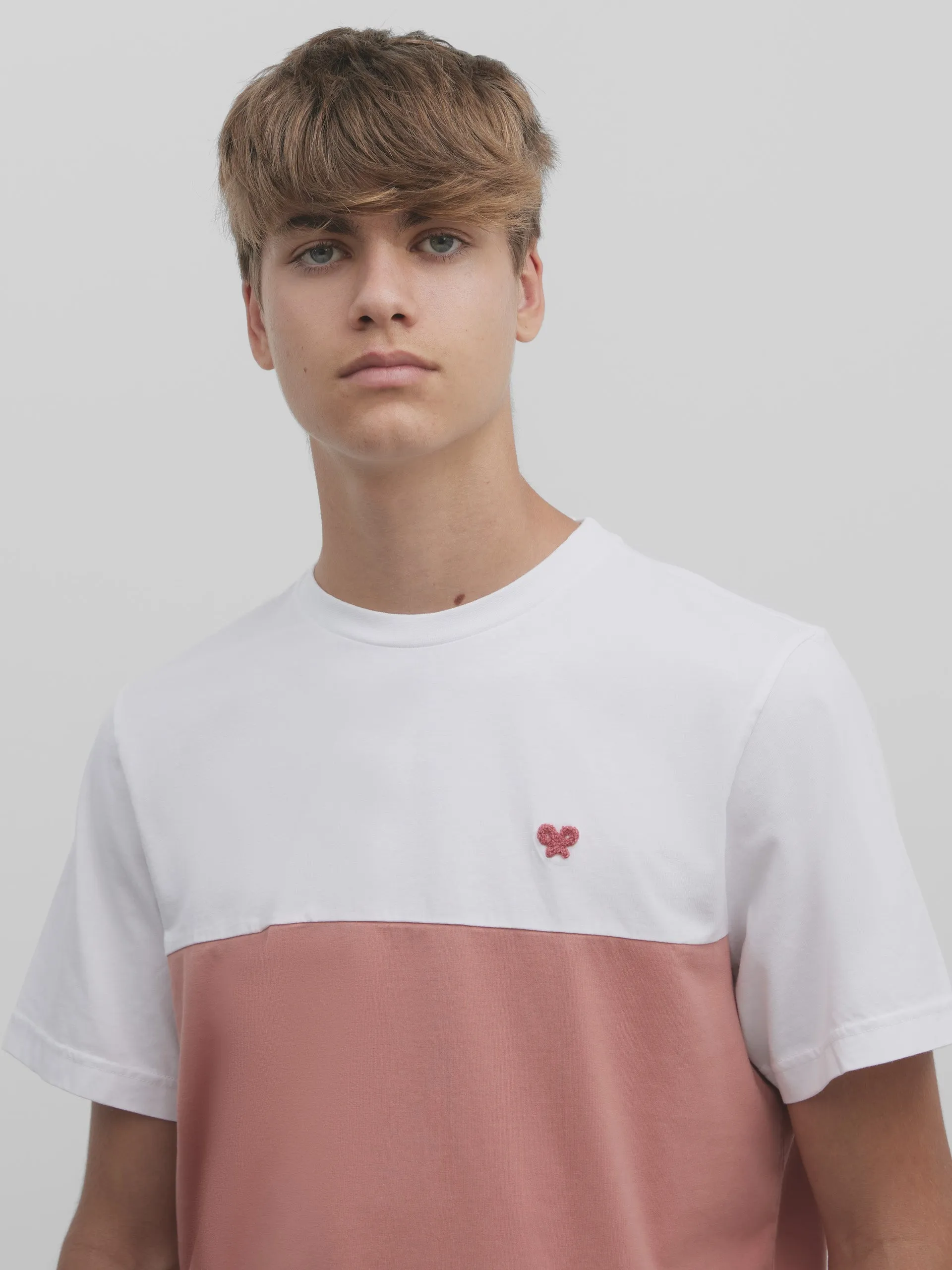 Camiseta bicolor coral blanca