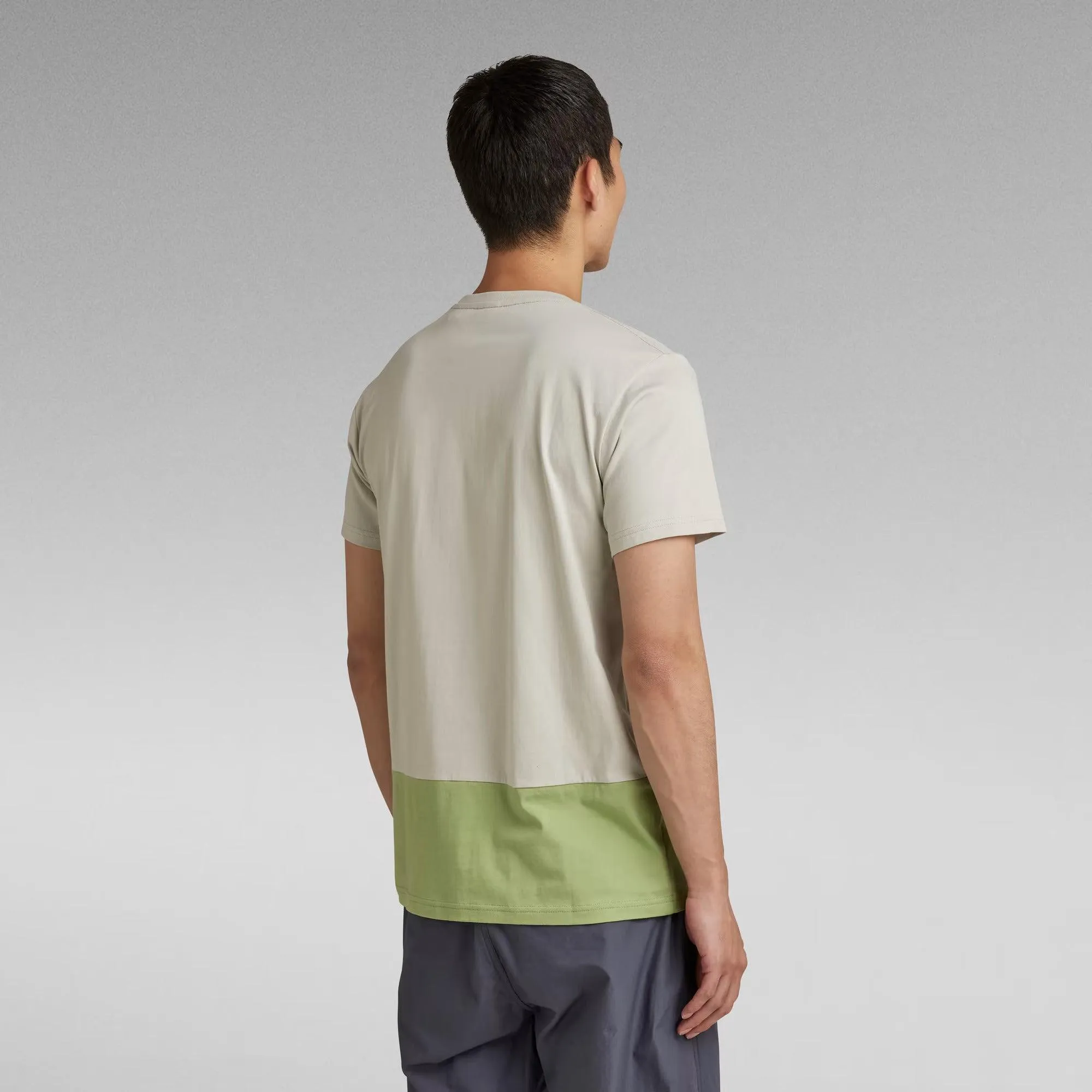 Camiseta Color Block Raw Mineral Gray