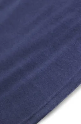 Camiseta para niños en tejido brillante con logo de estilo universitario
