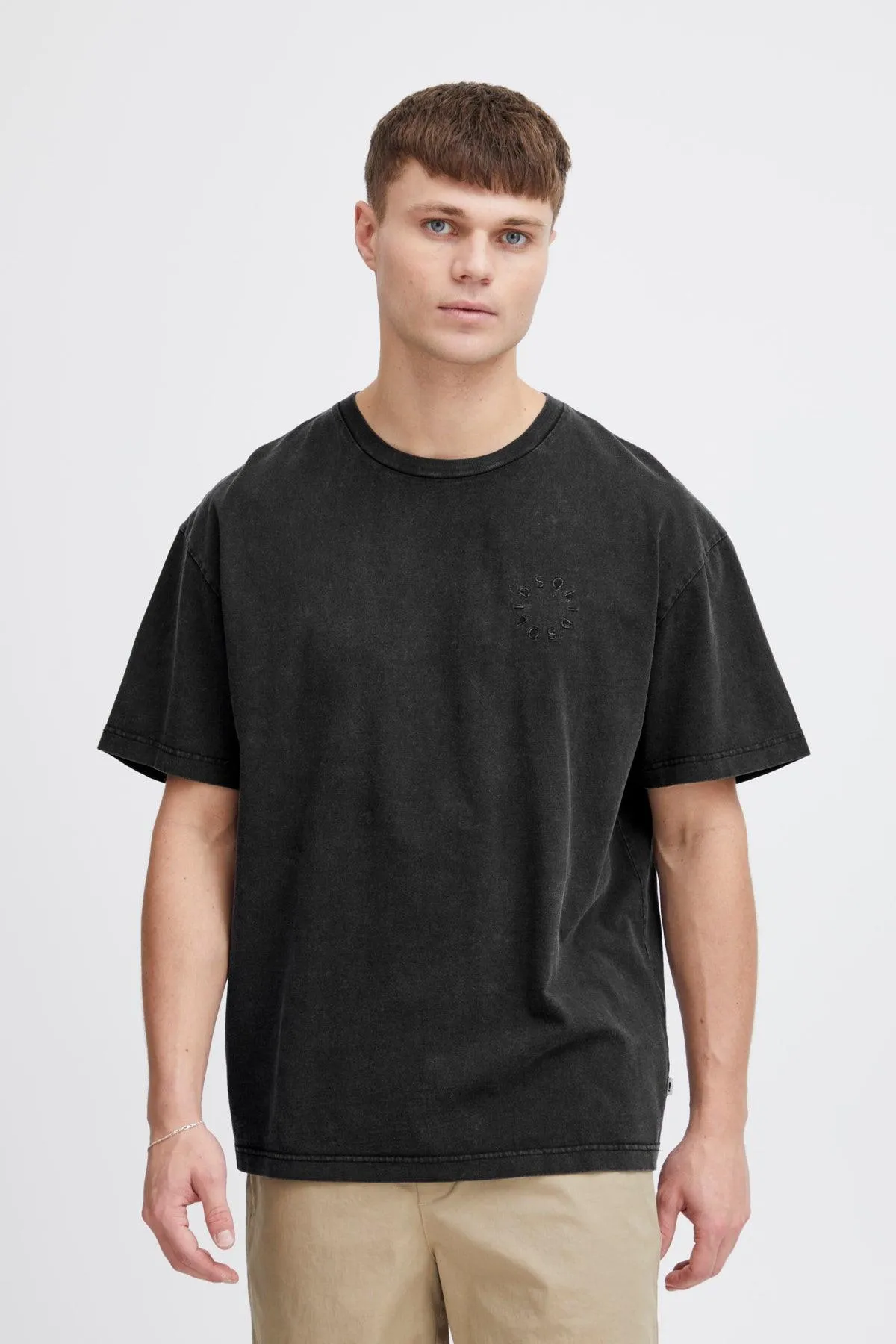 Camiseta !Solid Ismael True Black
