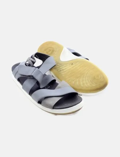 Camper Sandalia gris básica