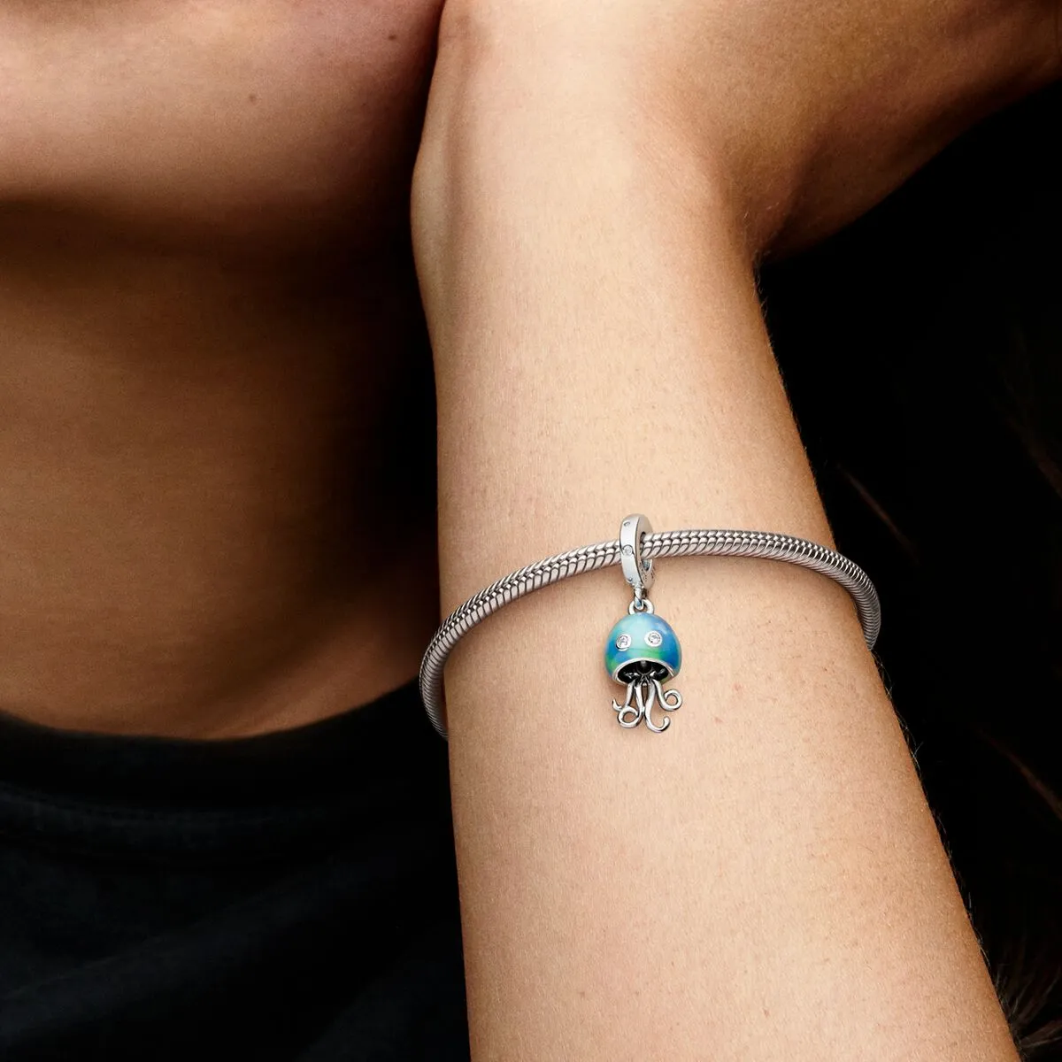 Charm Colgante Medusa que Cambia de Color 797204C01