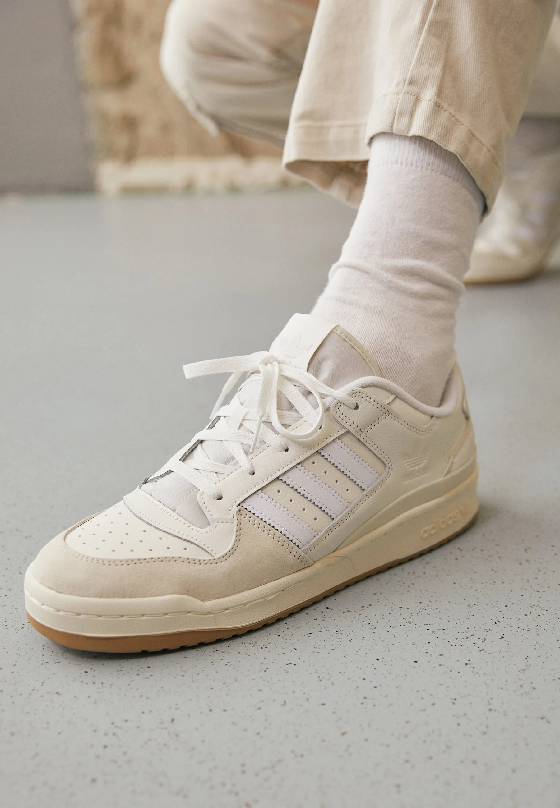 FORUM LOW CLASSIC  ZAPATILLAS