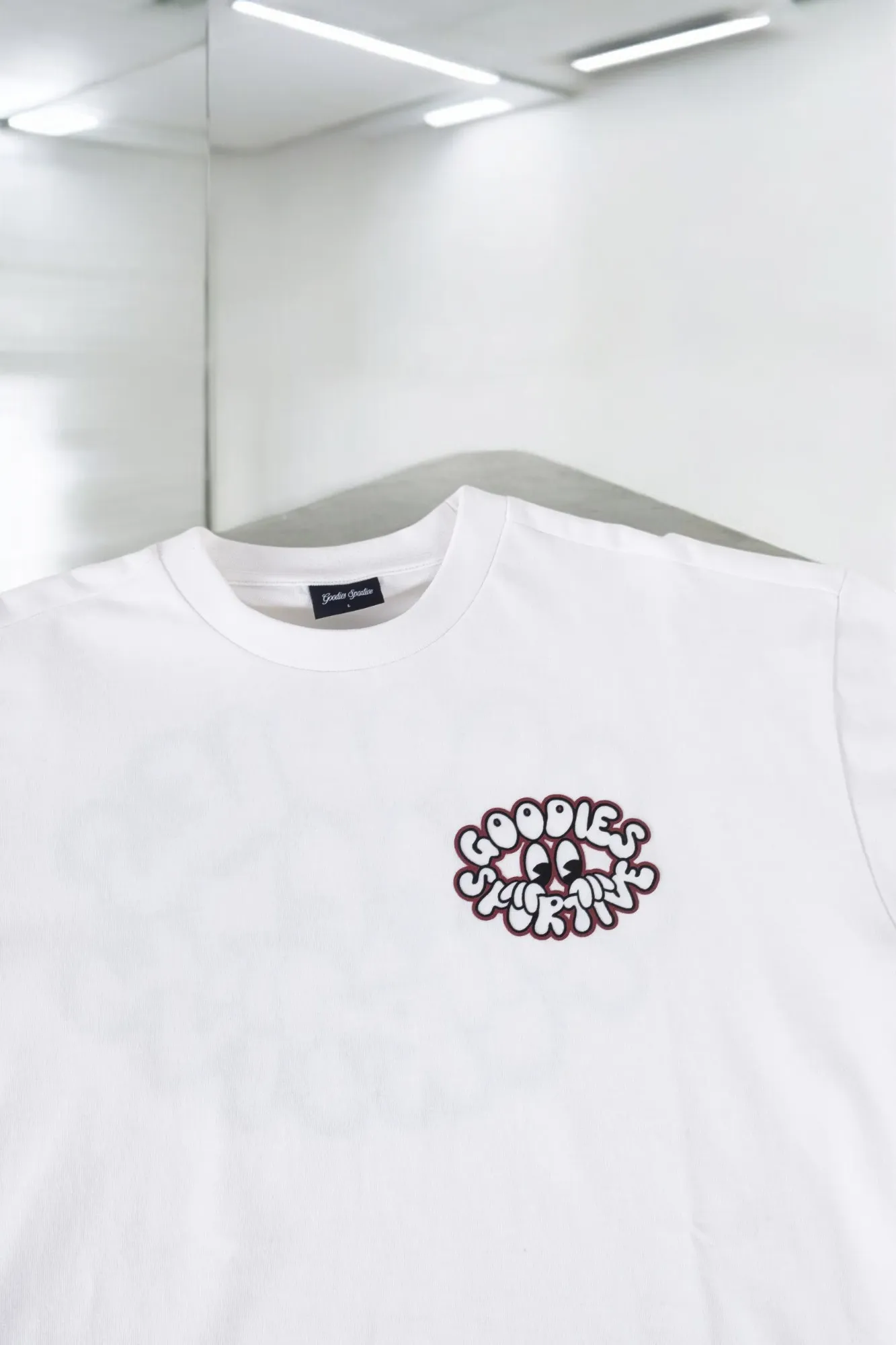 Goodies Sportive – Camiseta Eyes white