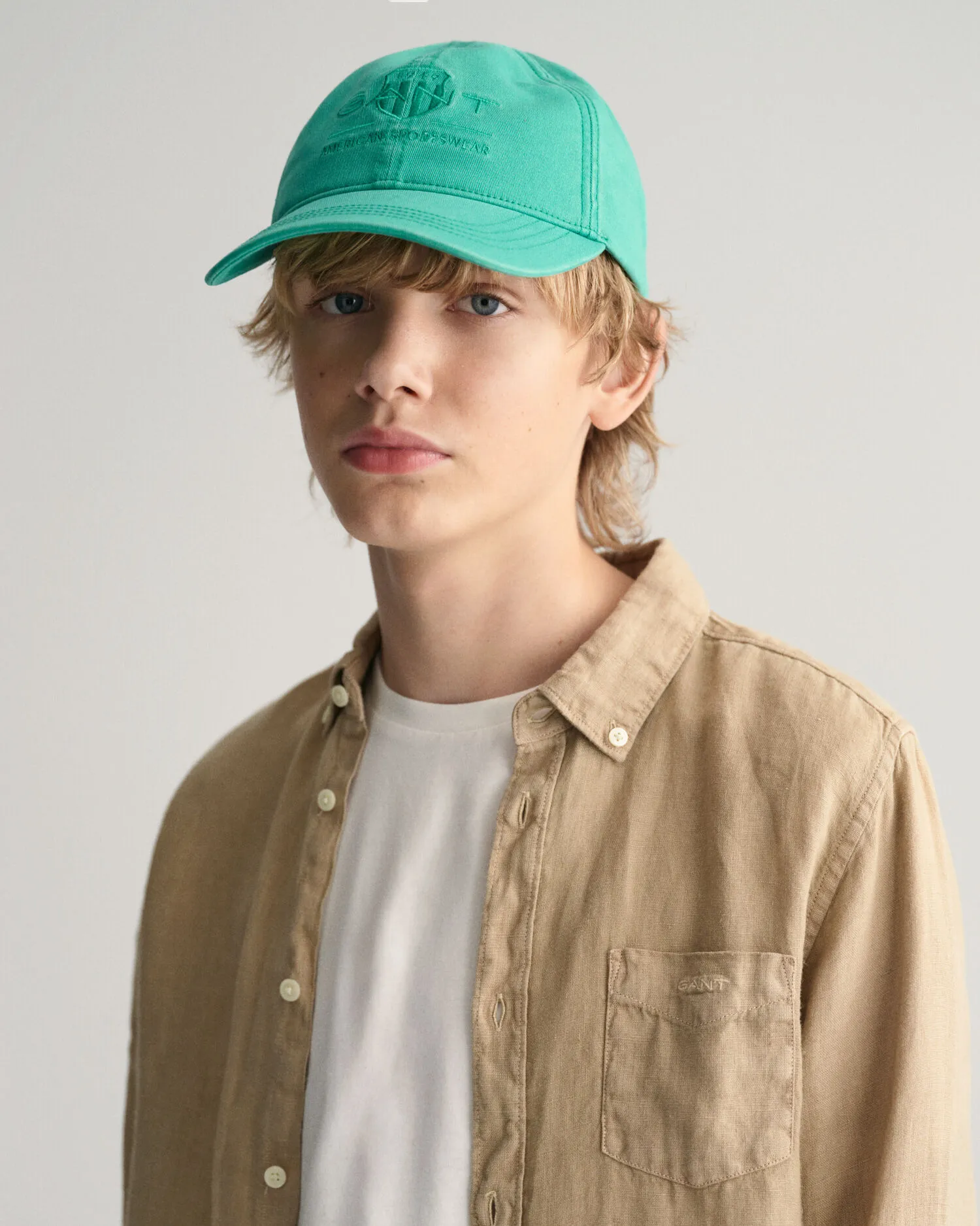 Gorra Tonal Shield Teens