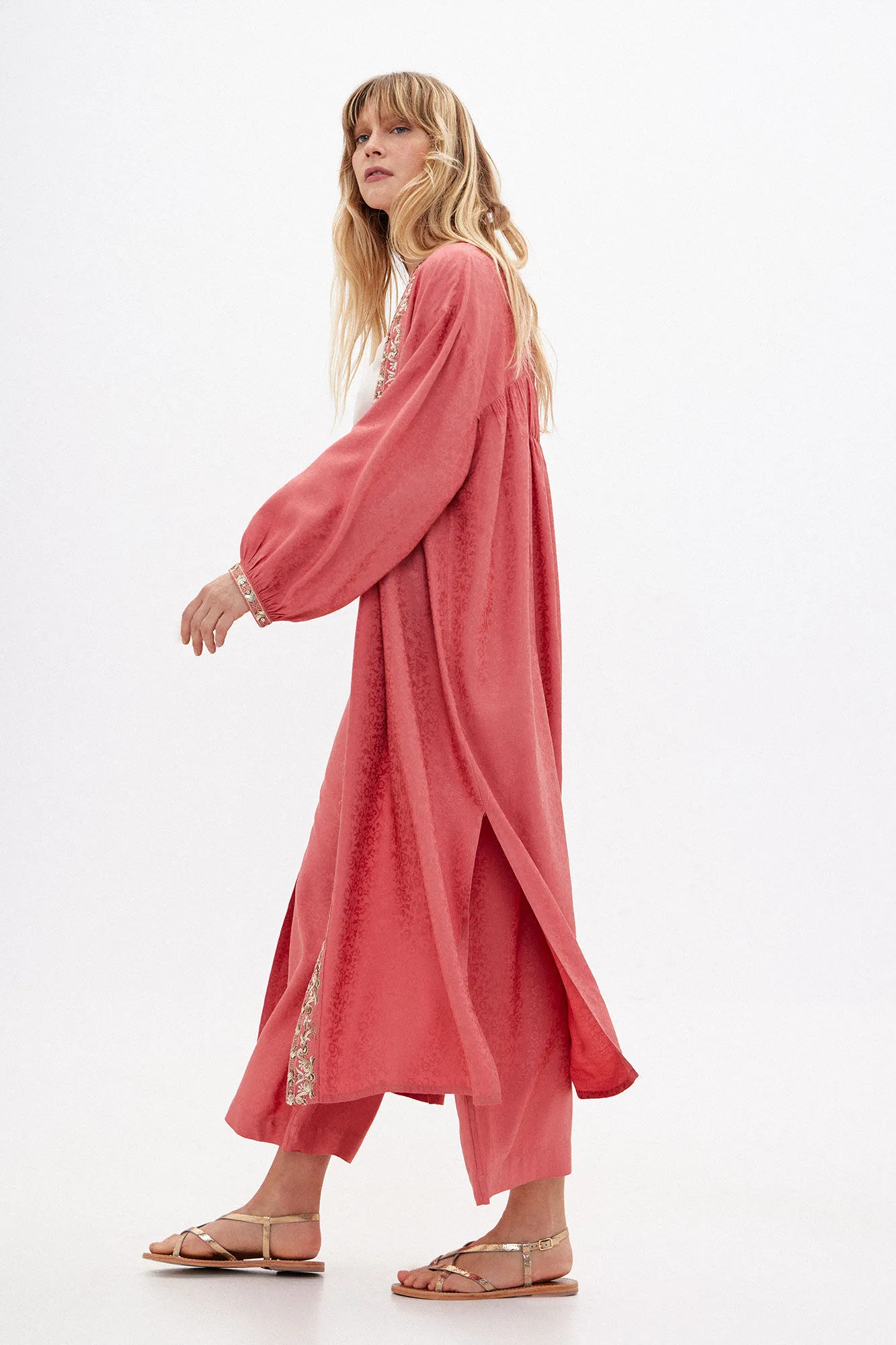 Hoss Intropia Cali. Kimono largo de jacquard