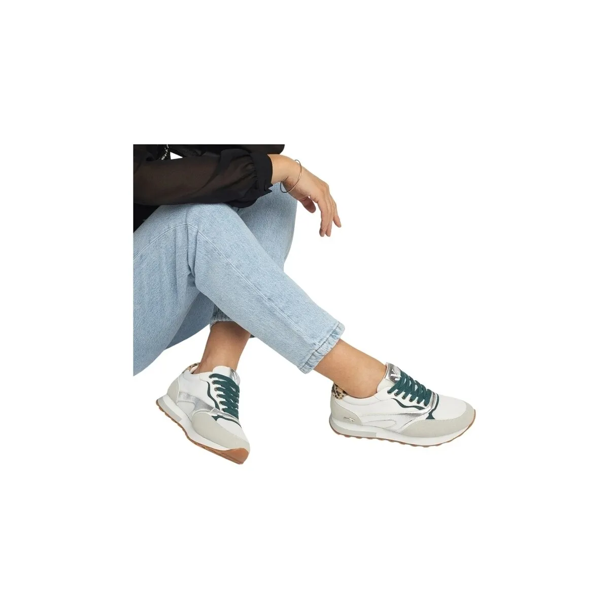 JADE