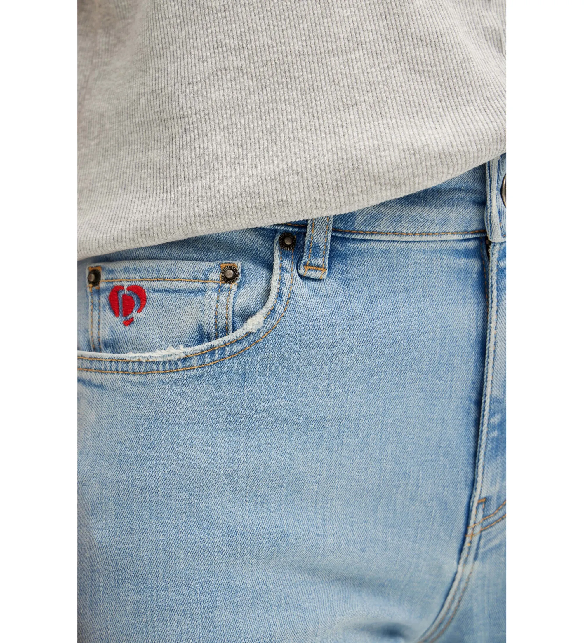JEANS SLIM PUSHUP AZUL