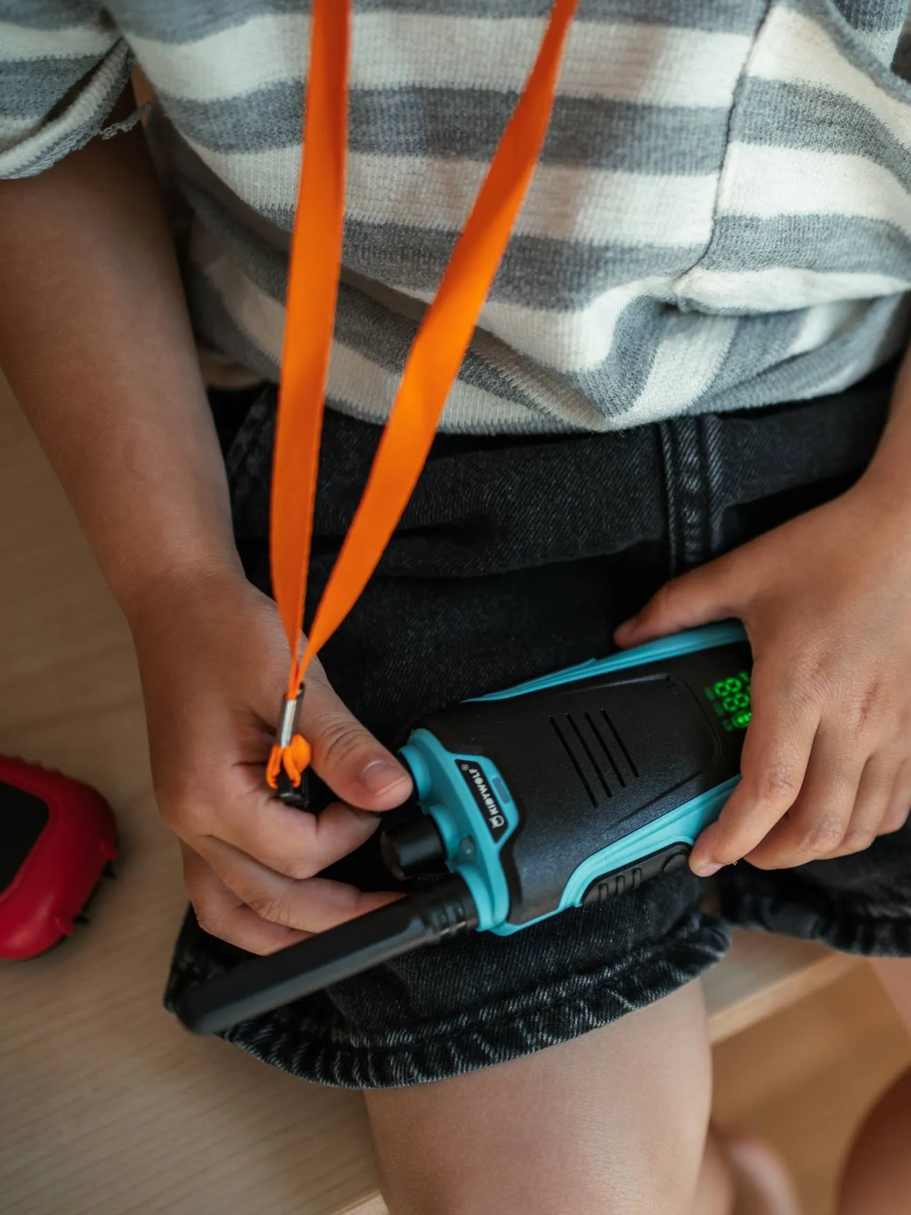 KIDYTALK  WALKIE?TALKIE RECARGABLE  KIDYWOLF