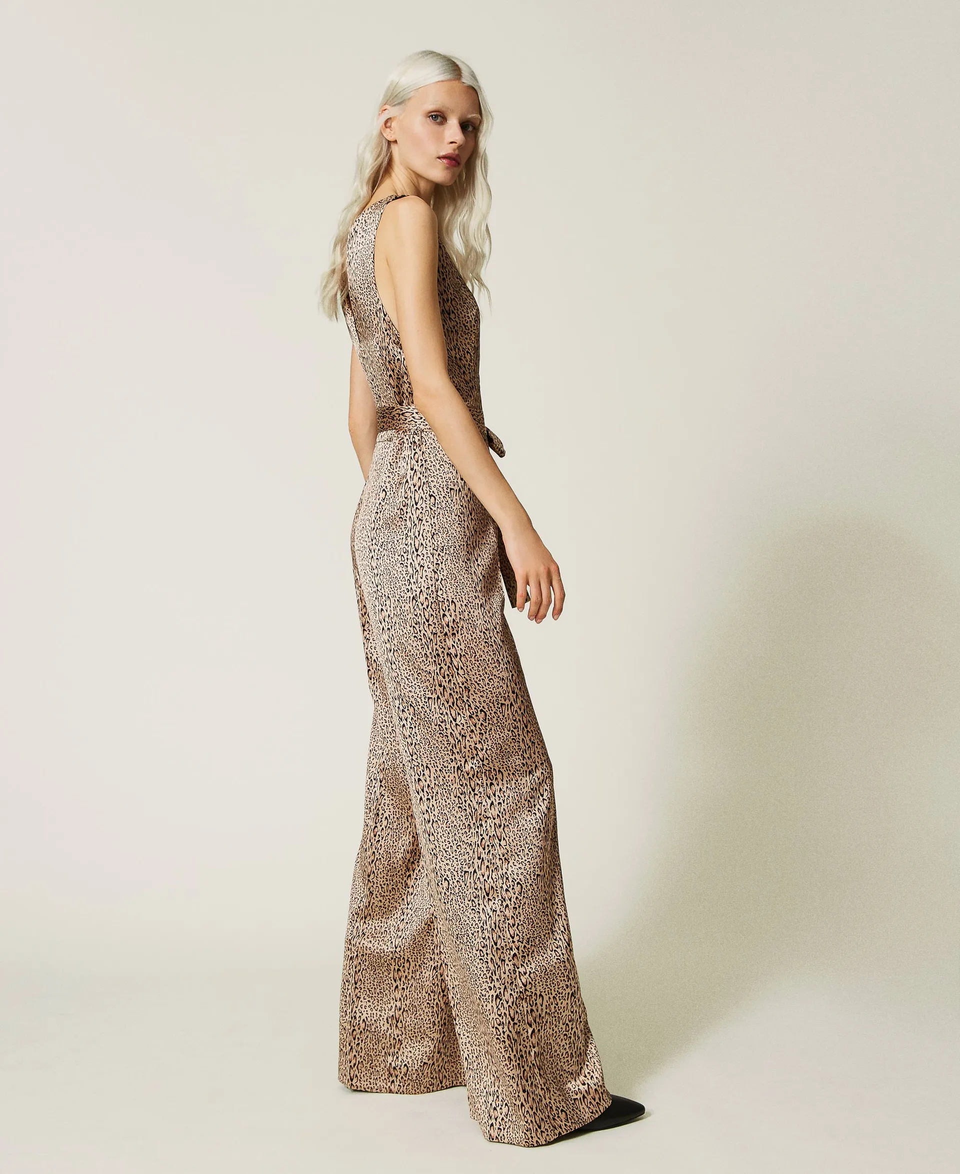 Mono largo de raso animal print