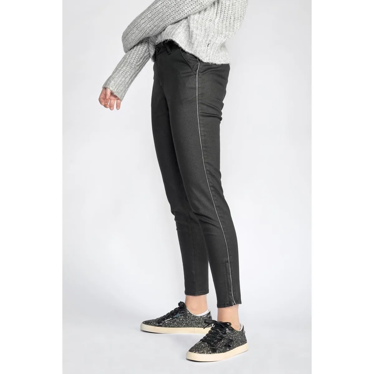 Pantalón chino NAJA
