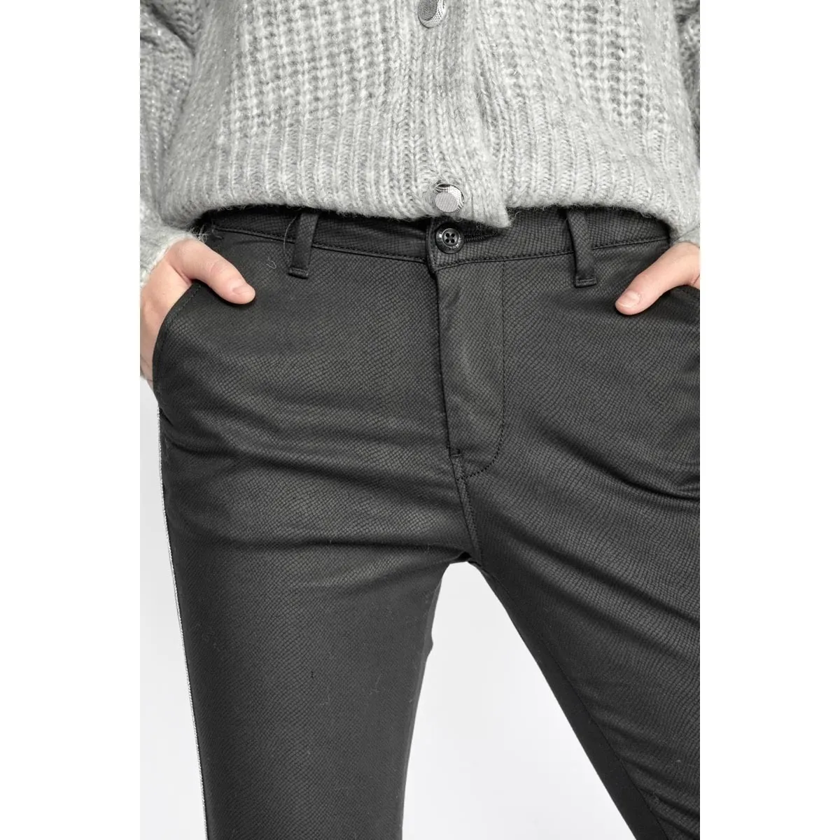 Pantalón chino NAJA