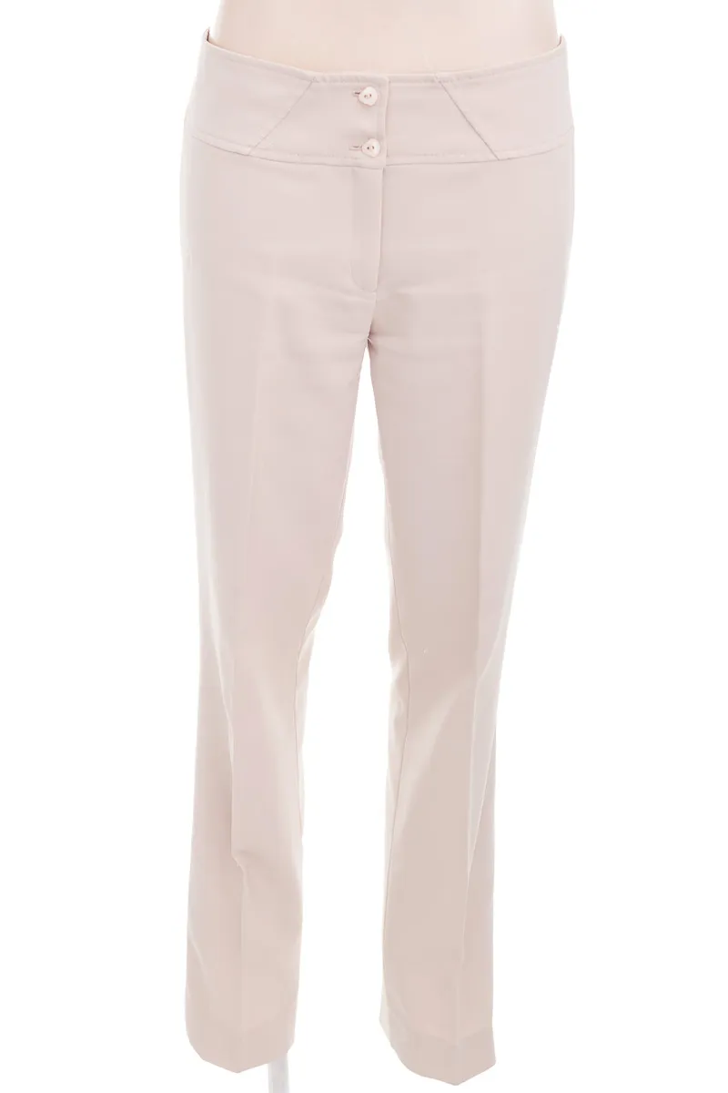 PANTALóN COLOR BEIGE  CLOSEANDO