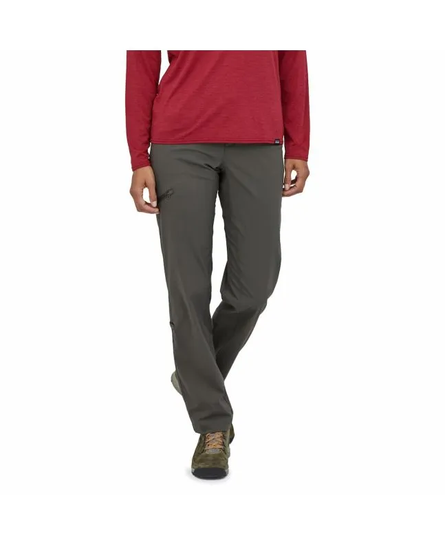 Pantalón de senderismo Patagonia W's Quandary Regular Gris