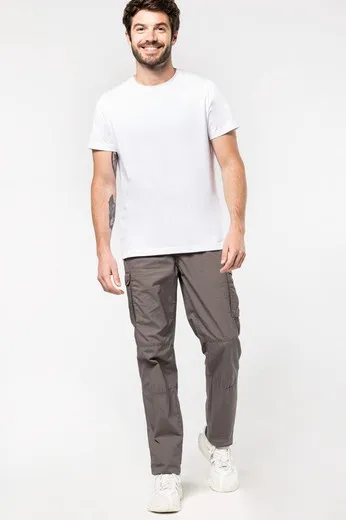 Pantalón ligero multibolsillos para hombre