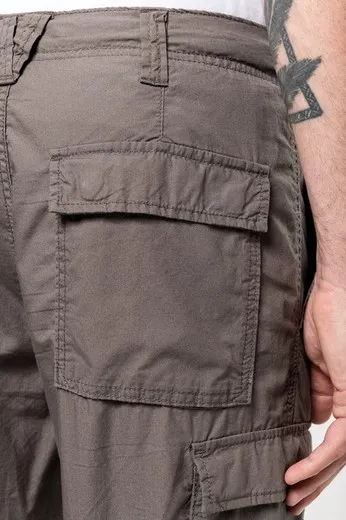 Pantalón ligero multibolsillos para hombre