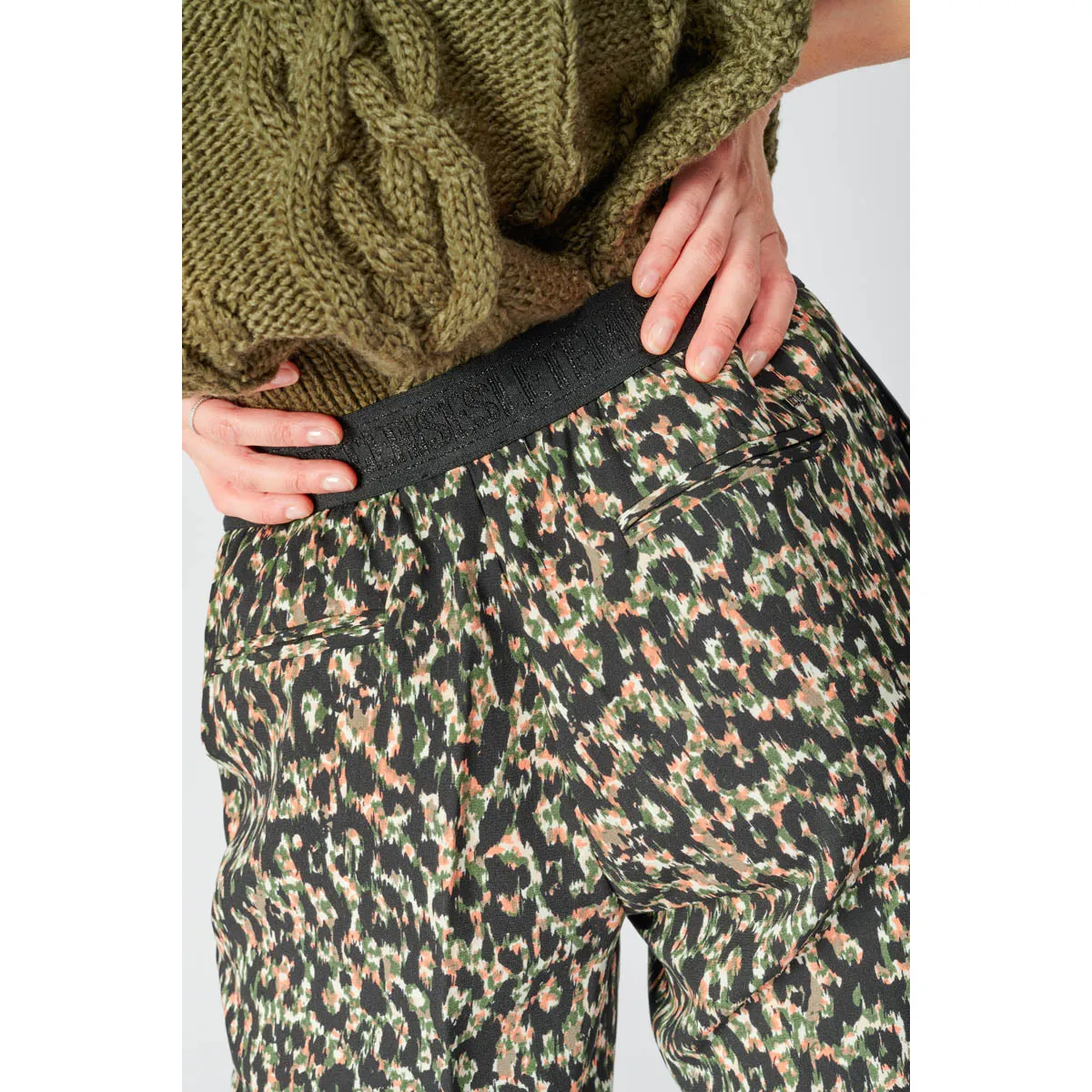 Pantalón recto WAY