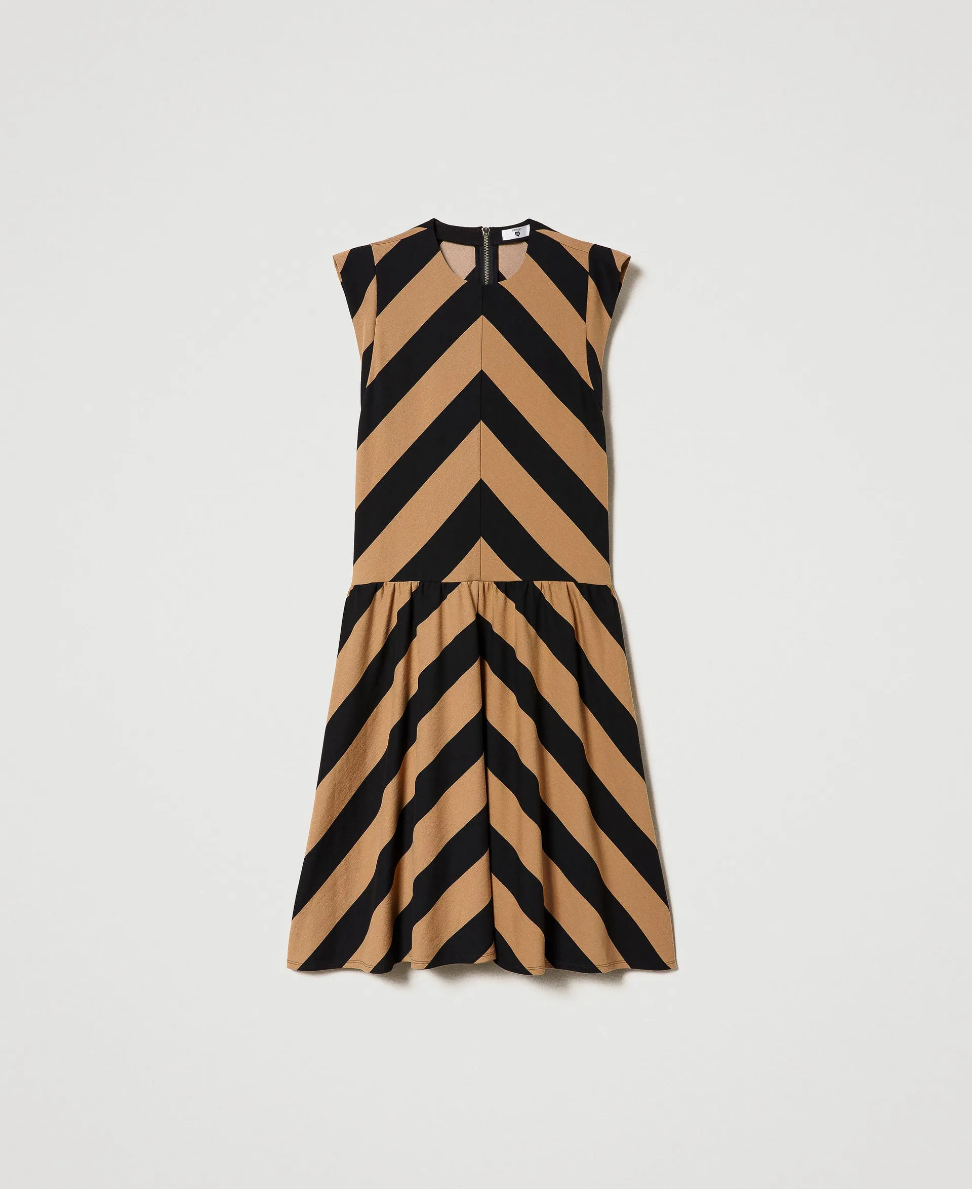 Robe midi avec rayures chevrons