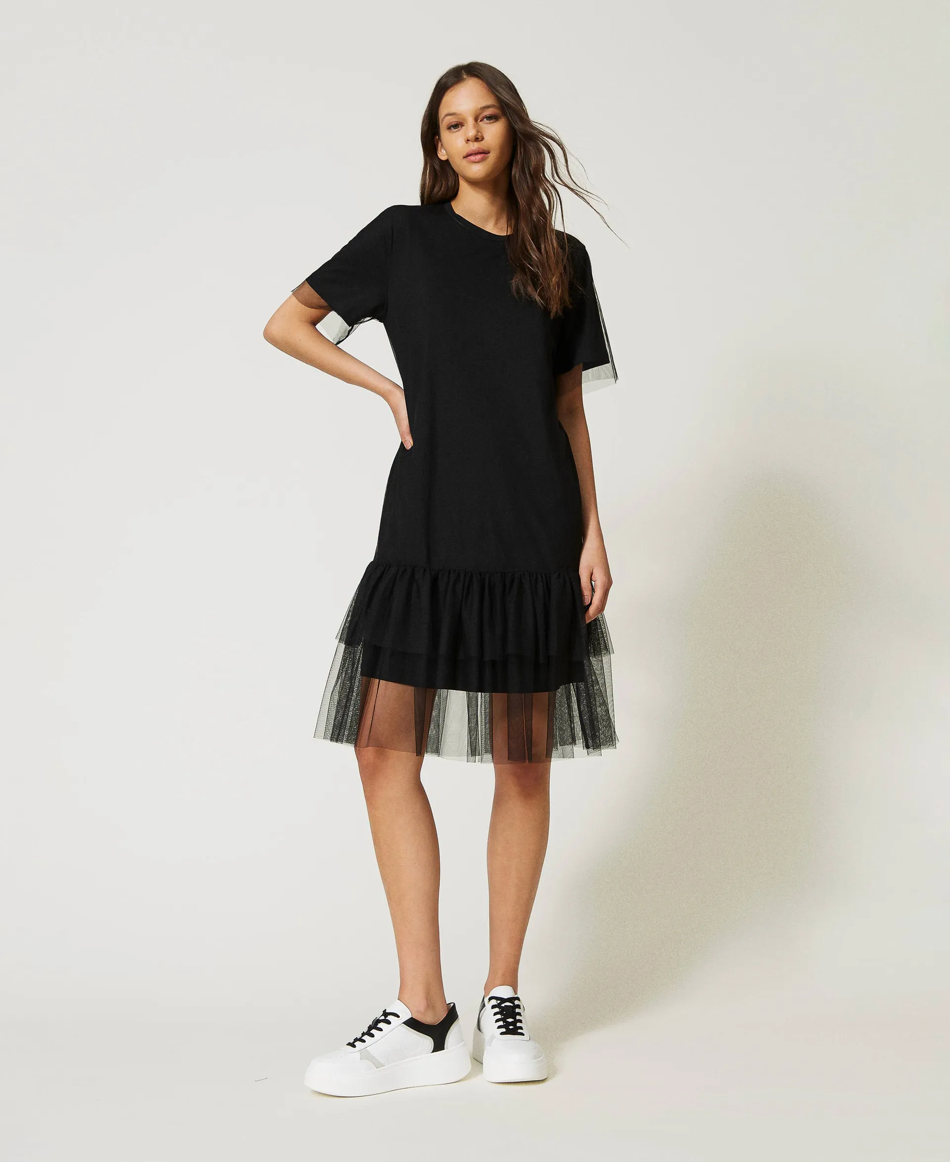 Robe midi doublée de tulle
