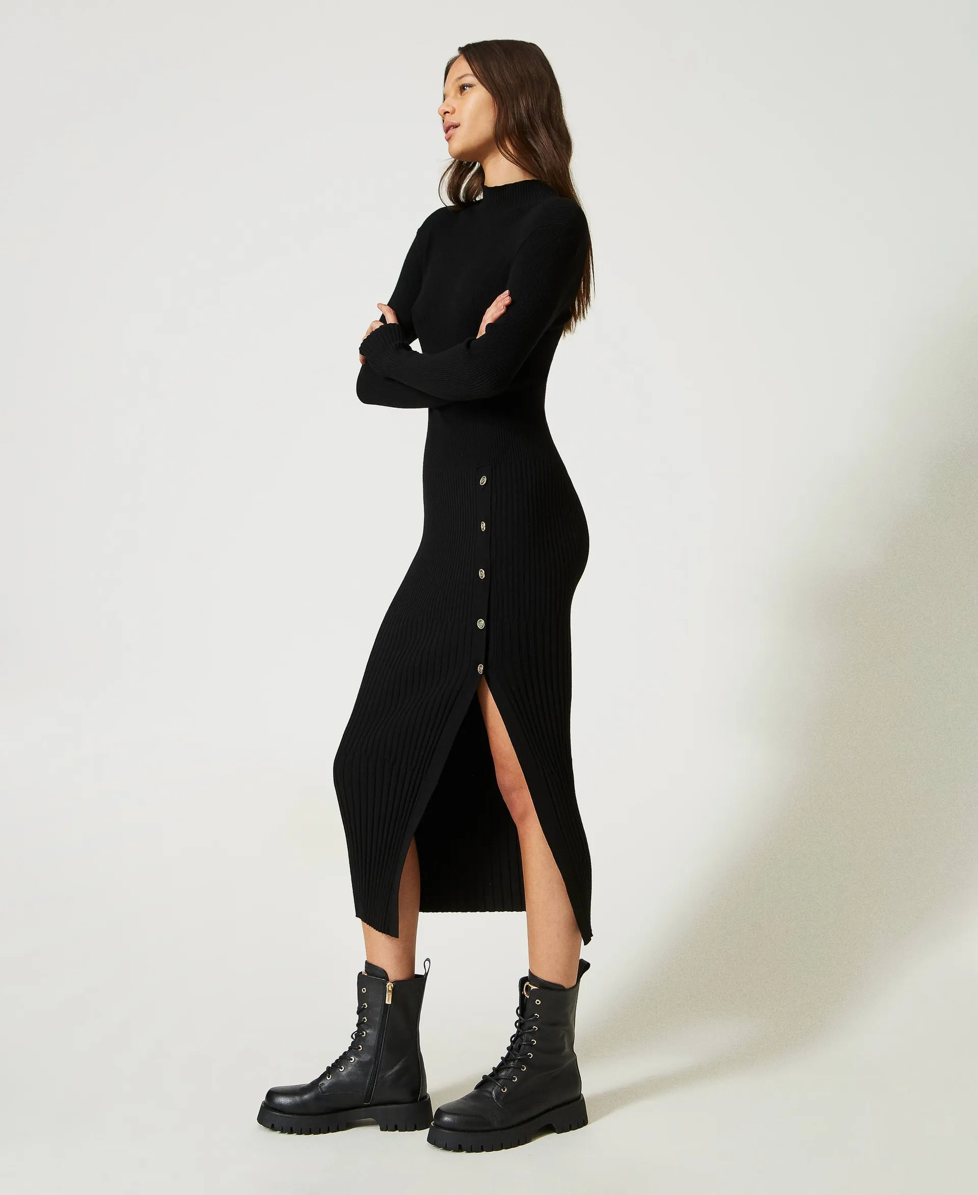 Robe midi en maille côtelée