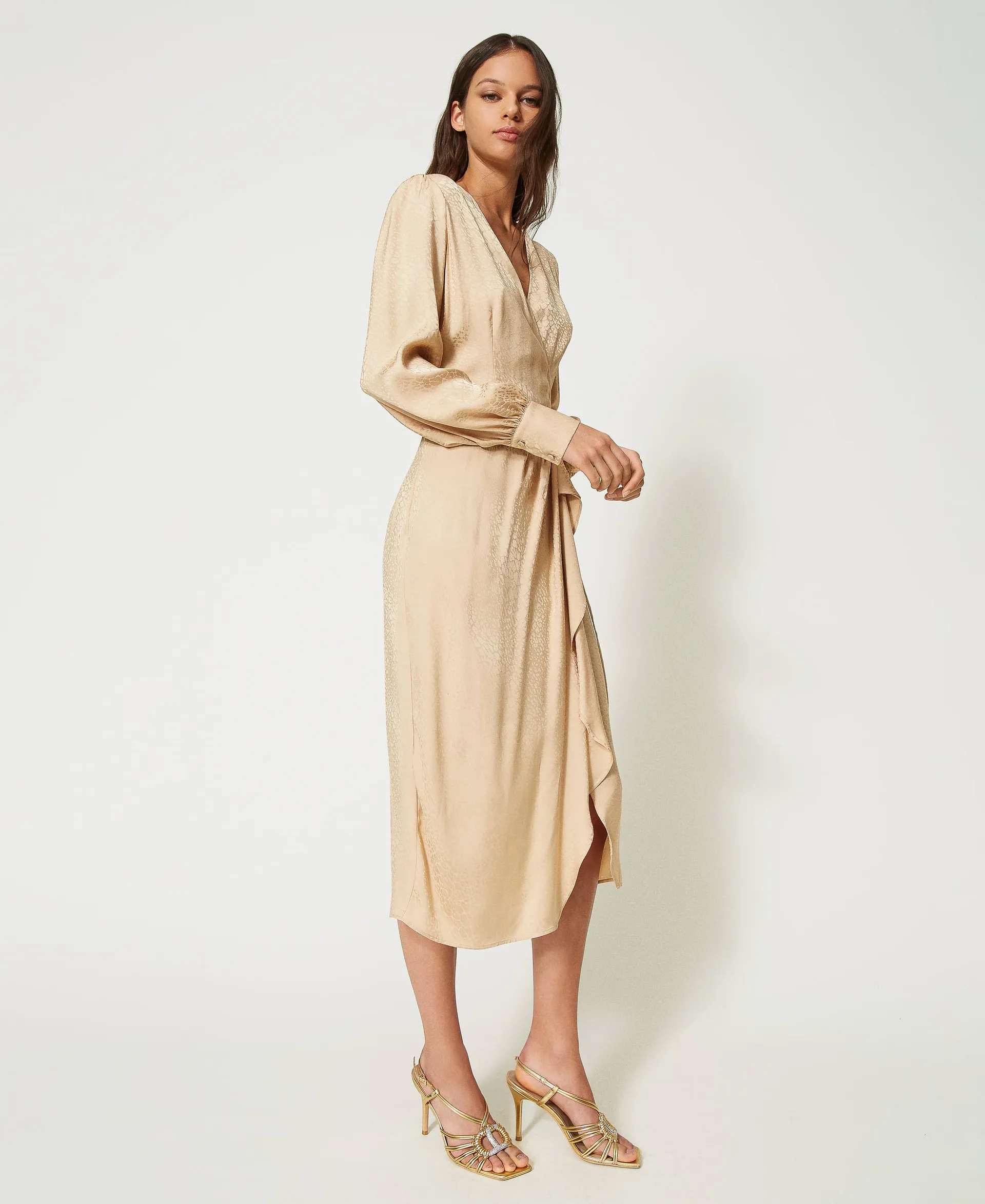 Robe midi en satin jacquard