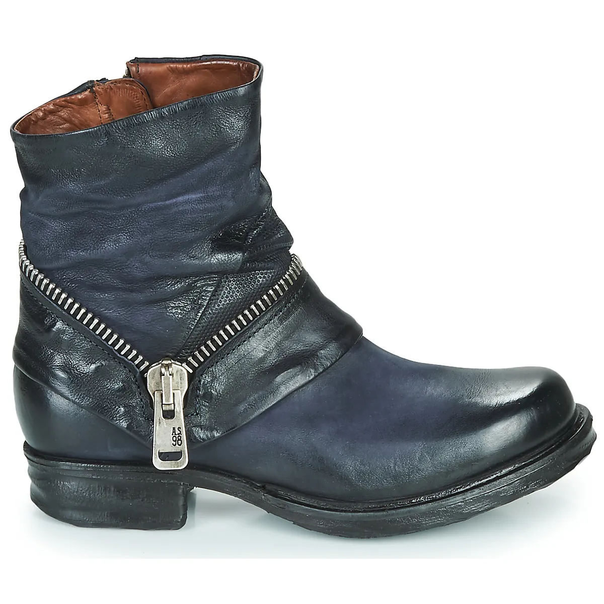 SAINT EC ZIP NEW