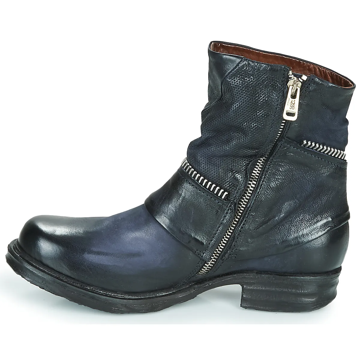 SAINT EC ZIP NEW