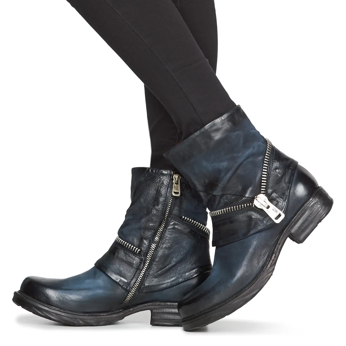 SAINT EC ZIP NEW