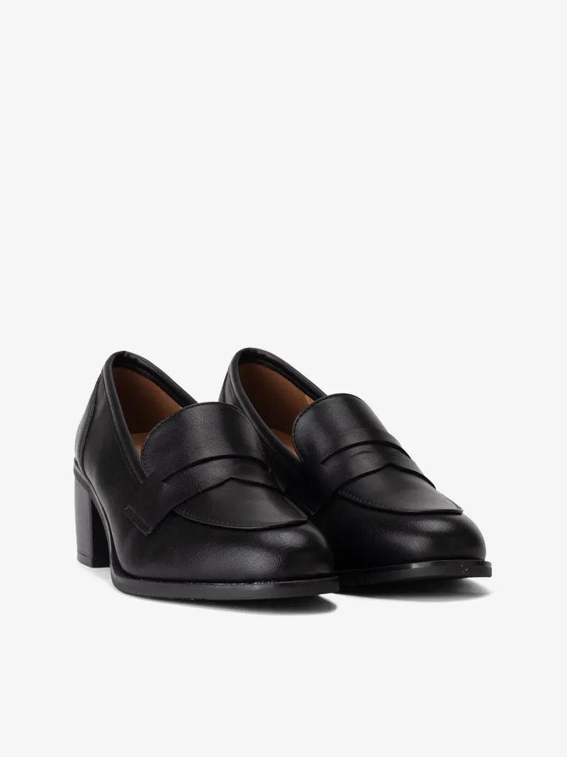 SAPATO LOAFER DE TACÃO COM TRAVESSÃO ESTILO MOCASSIN