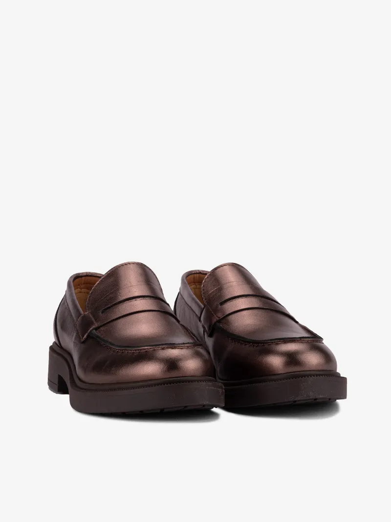 SAPATO LOAFER ESTILO MOCASSIN EM VERNIZ ESTAMPADO
