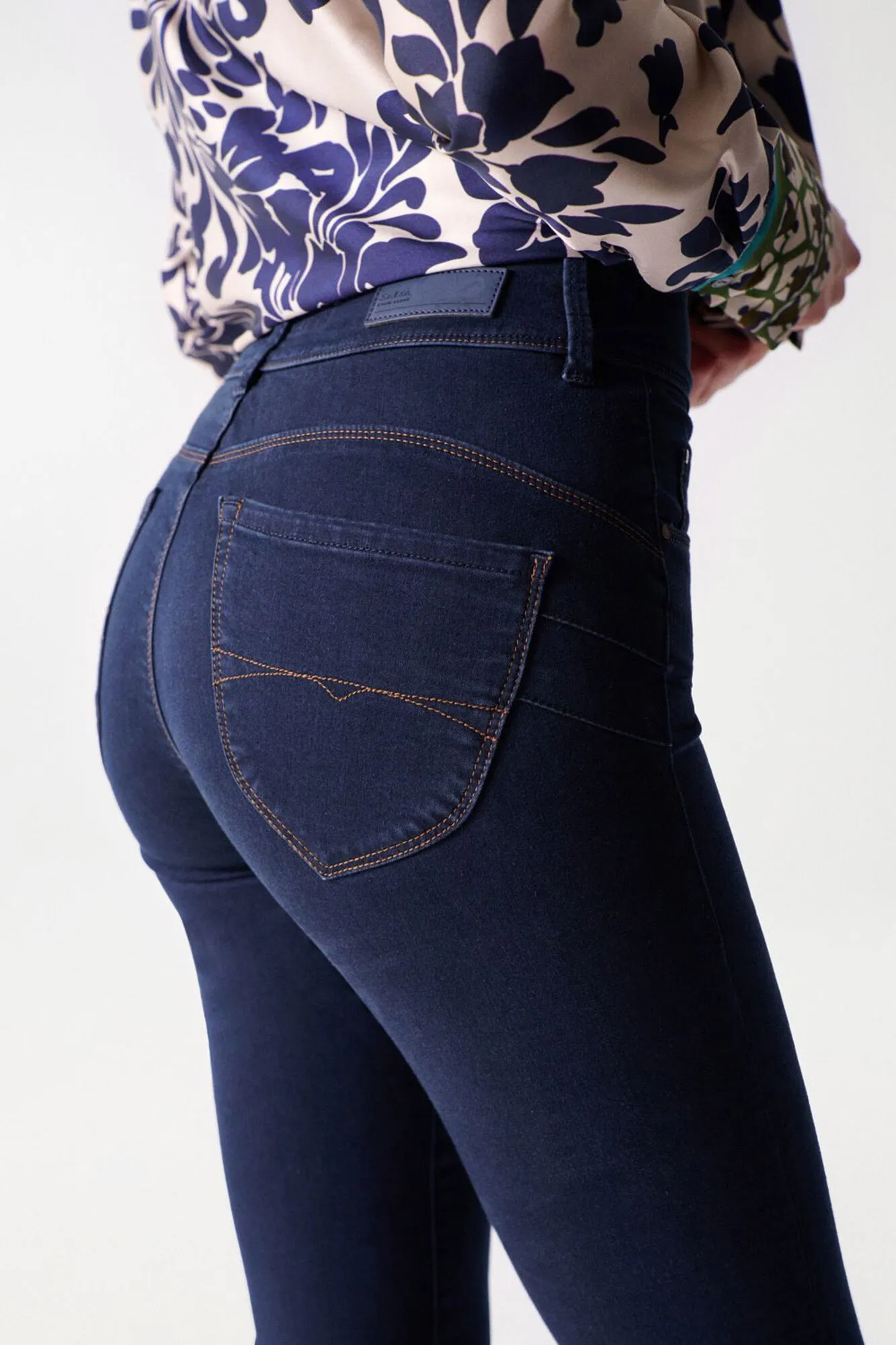 SECRET PUSHIN BOOTCUT JEANS