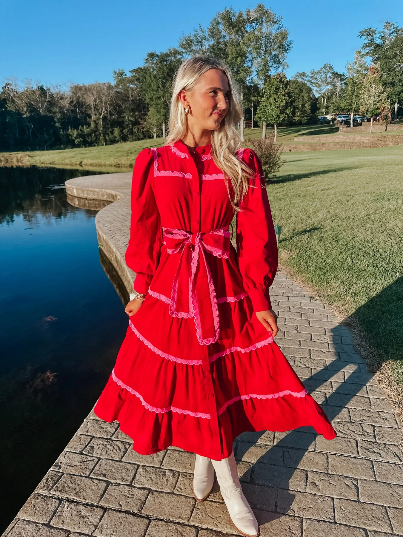 SHE'S UNFORGETTABLE RED MIDI DRESS