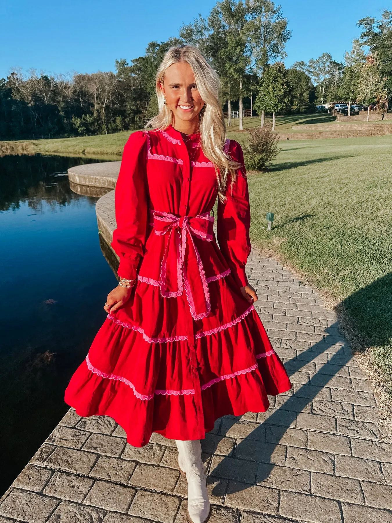 SHE'S UNFORGETTABLE RED MIDI DRESS