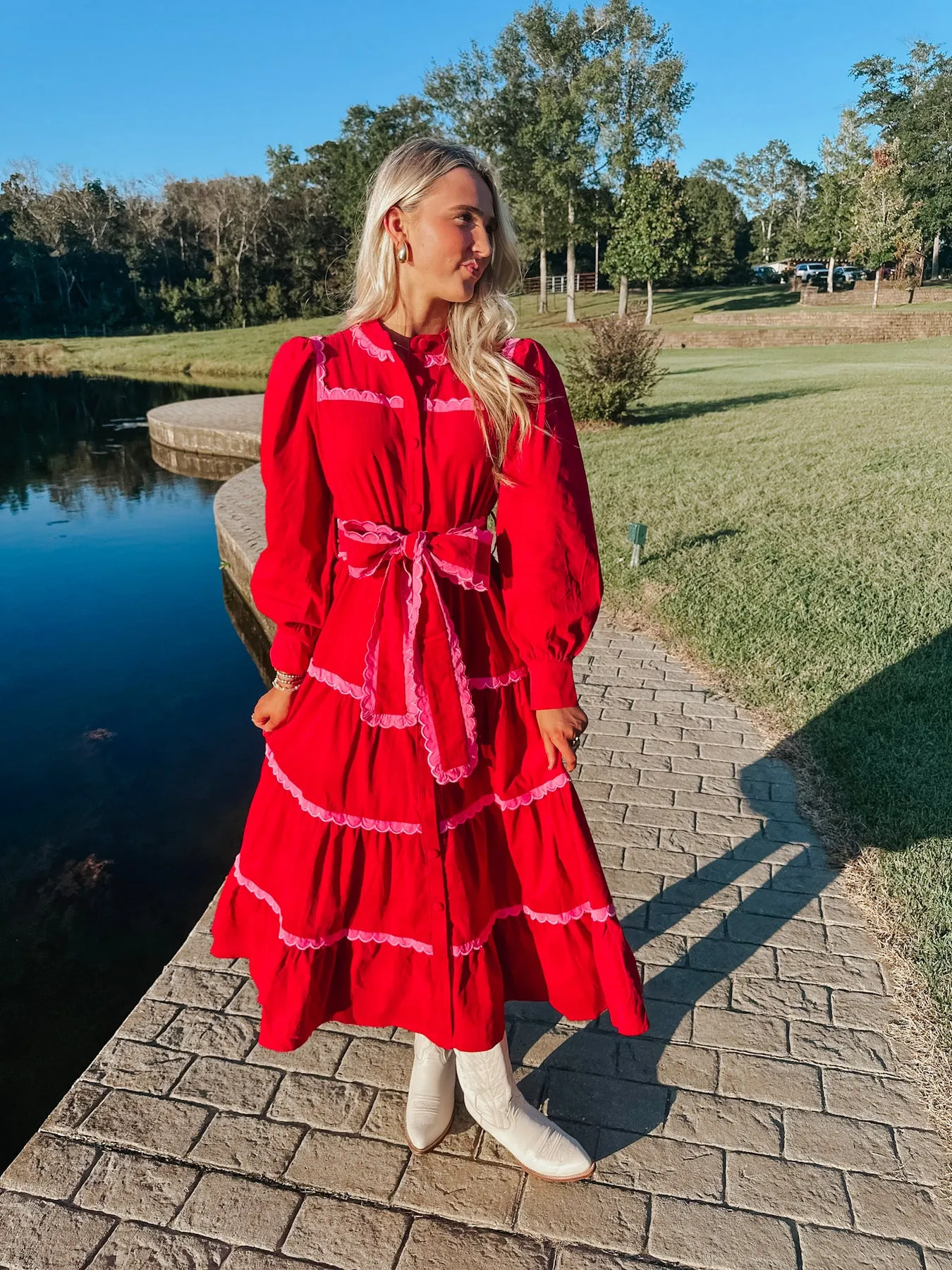 SHE'S UNFORGETTABLE RED MIDI DRESS