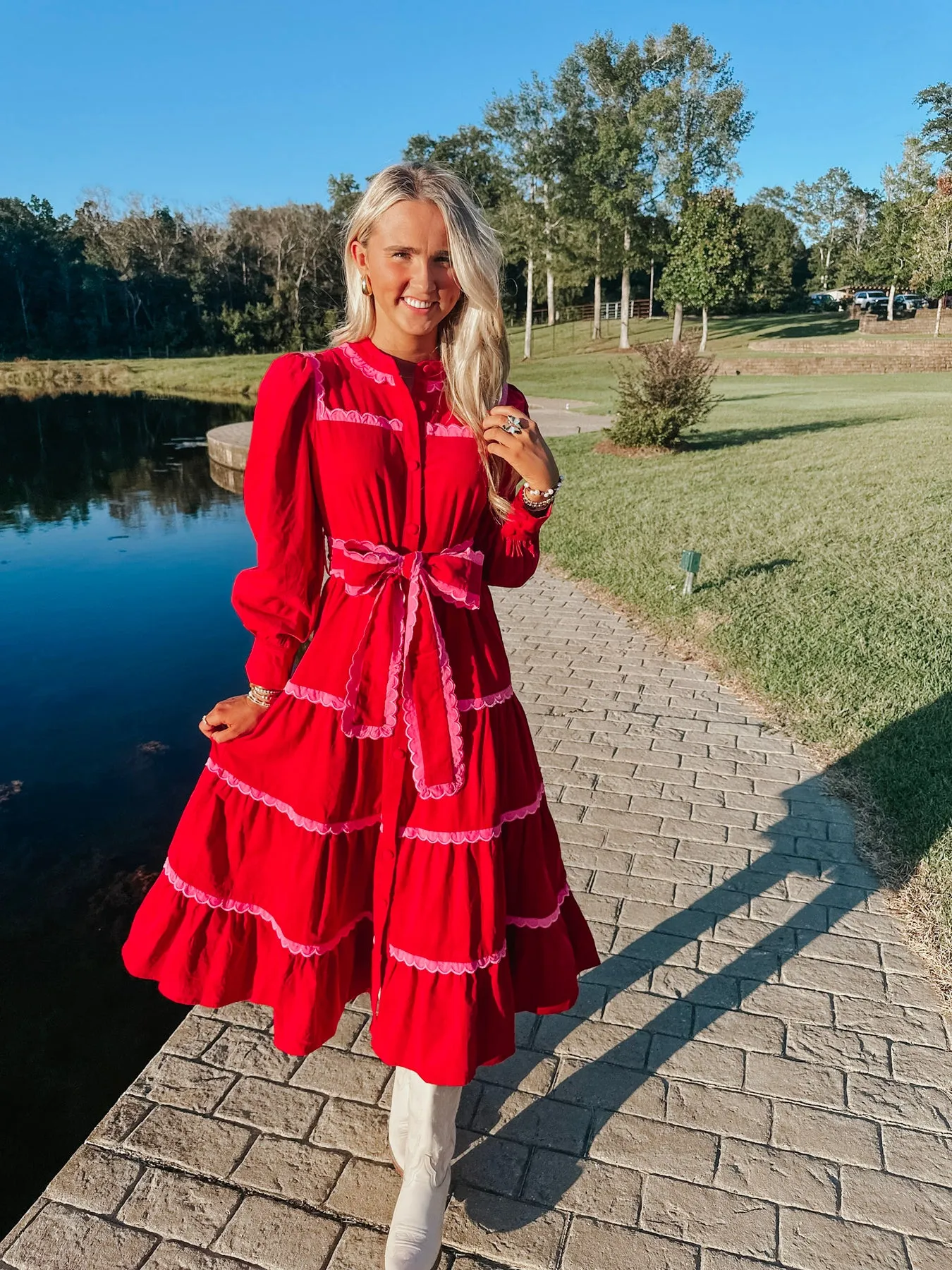 SHE'S UNFORGETTABLE RED MIDI DRESS