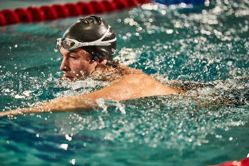 SHOKZ OpenSwim Black MP3 Acuático de Transmisión Ósea