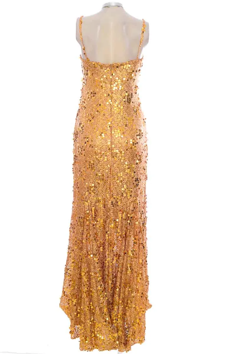 VESTIDO / ENTERIZO COLOR DORADO  CLOSEANDO