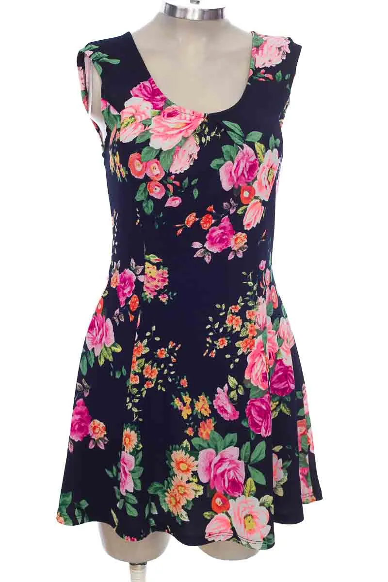VESTIDO / ENTERIZO COLOR NEGRO  LéTTé