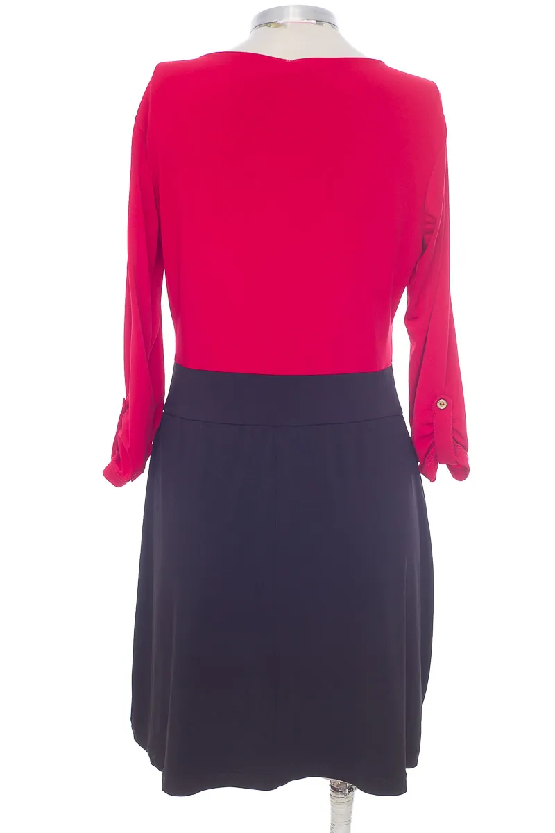 VESTIDO / ENTERIZO COLOR NEGRO  PLICA