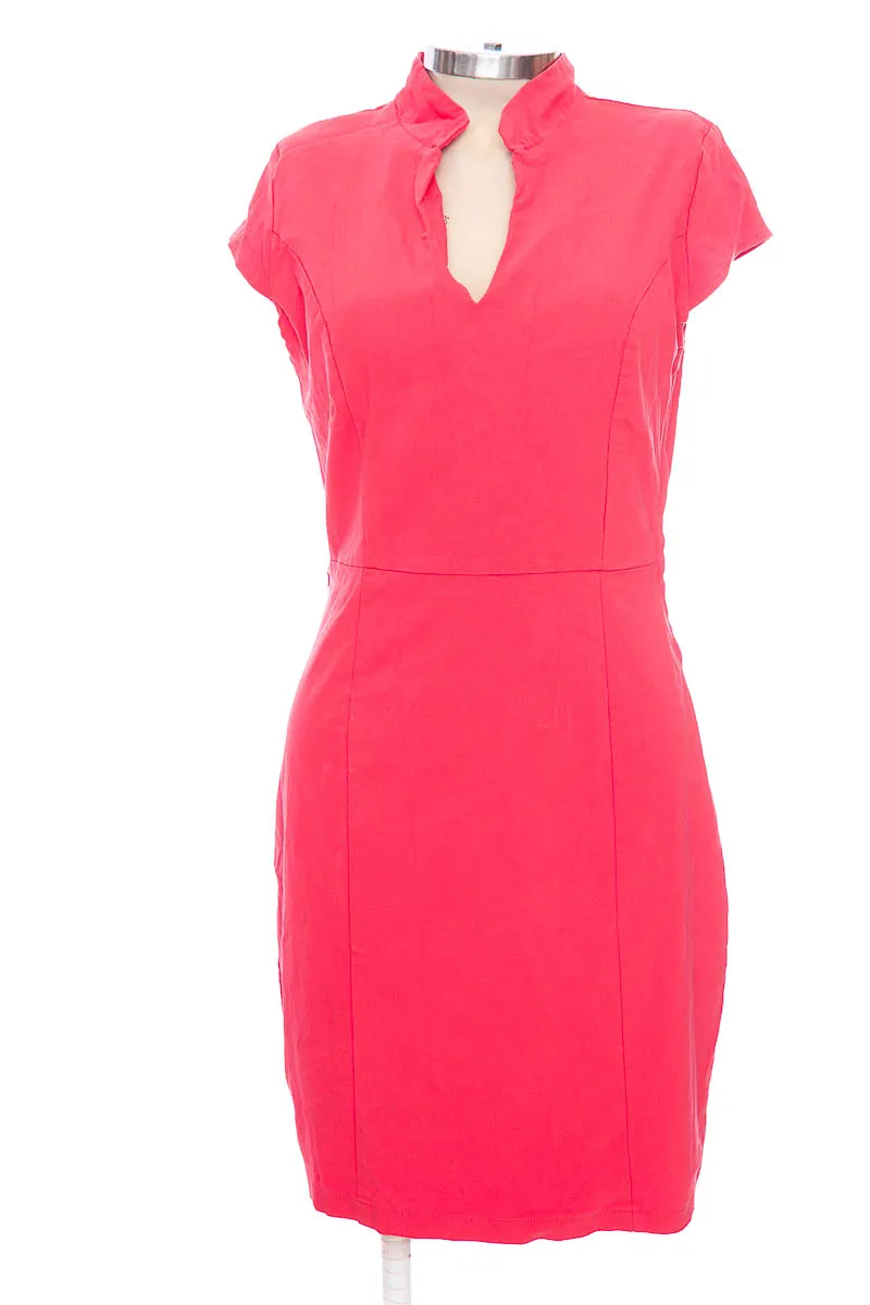 VESTIDO / ENTERIZO COLOR ROSADO  VITRINE