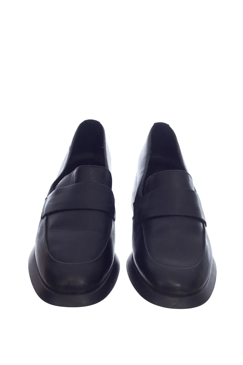 ZAPATOS COLOR NEGRO  CAMPER